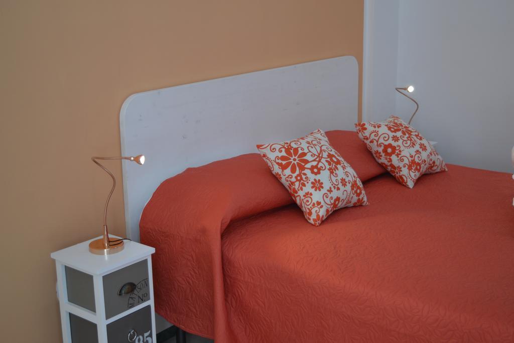 נאפולי B&B Anna'S Family Terrace מראה חיצוני תמונה